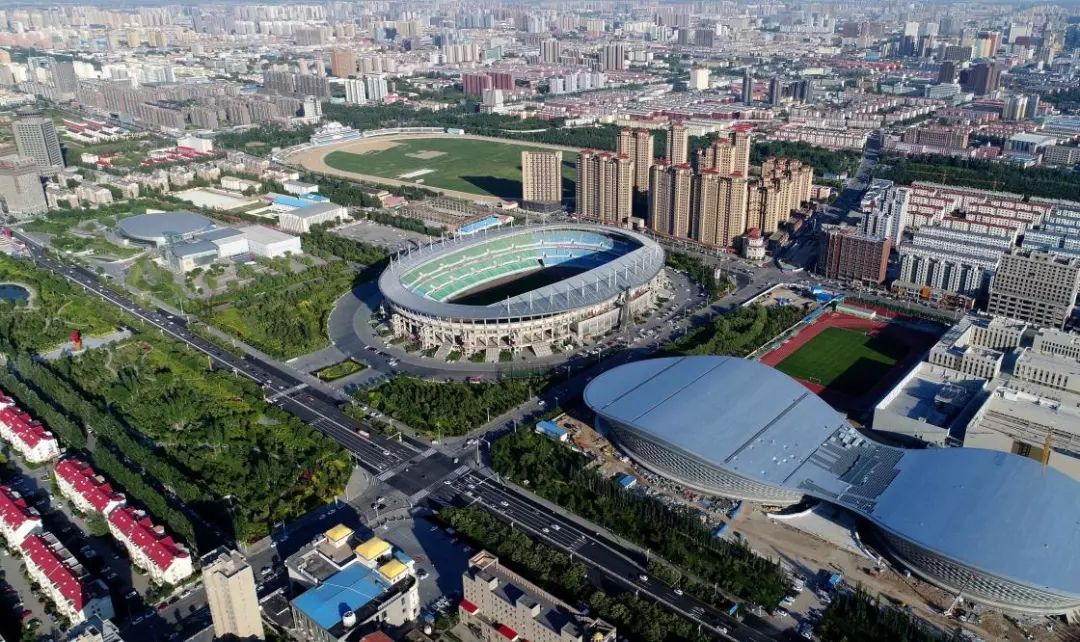 呼和浩特盛会,嘉宾云集,观众热情洋溢