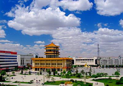 赤峰之光,草原上的励志之旅,展望未来的辉煌征程